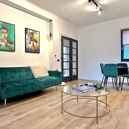 Peaceful Condo For Romantic Getaways Near Black Church - 3Min Walk Brașov Exterior foto